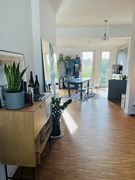 Nachmieter:in gesucht - Lichtdurchflutete Dachgeschosswohnung in Rummelsburg — photo 1